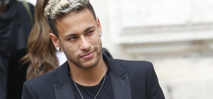 Neymar prepara su cumpleaños pese a su lesión