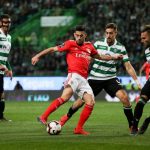 Benfica golea al Sporting en el derbi y mete presión al Oporto