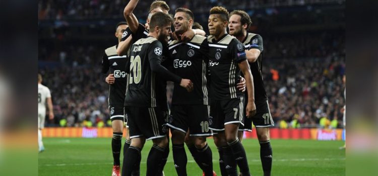 Ajax da un baile en el Bernabéu y elimina al tricampeón de Europa