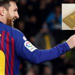 ¡Un lujo! Messi y Rakitic presumen celulares de oro de 24 kilates