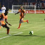 La primera vuelta del Clausura se cierra con la lucha por el liderato y el descenso