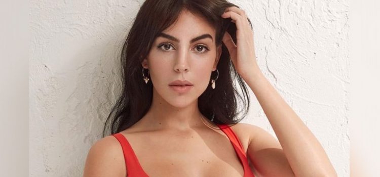 Georgina Rodríguez motiva a Cristiano Ronaldo con una infartante fotografía en Instagram