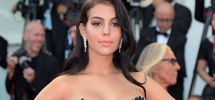 ¡Increíble! Georgina Rodríguez se aburre con Cristiano en Italia