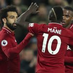 Liverpool golea al Huddersfield y presiona al Manchester City