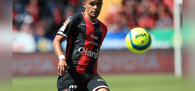 Roger Rojas se perderá el clásico costarricense ante Saprissa