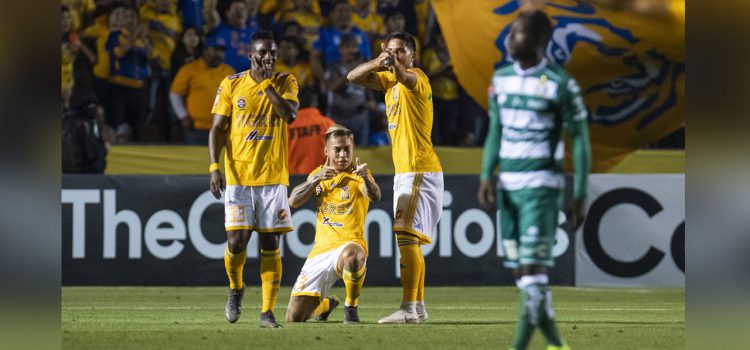 Tigres golea a Santos y acaricia final de la Concacaf