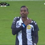 El Nacional de Bryan Róchez pierde contra el Sporting y sigue en zona de descenso