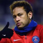Neymar no quiere salir del PSG, asegura su padre