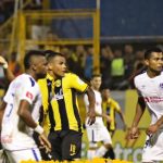 Olimpia vence al Real España y prácticamente asegura las dos vueltas