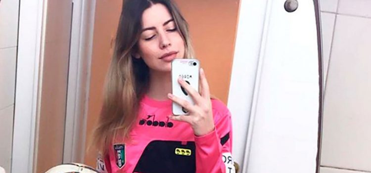Árbitra italiana expulsa a jugador por bajarse los pantalones y desafiarla a tener sexo