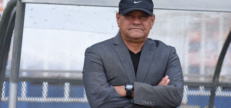 Carlos Orlando Caballero es separado como técnico del Platense