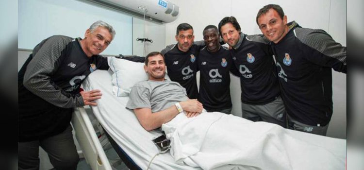 ¡Gran gesto! Jugadores y cuerpo técnico del Porto visitan a Casillas en el hospital (VÍDEO)