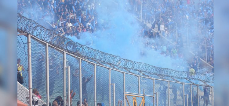 Multas económicas a Motagua y Olimpia por quema de pólvora