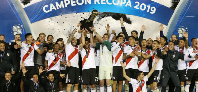 River Plate, campeón de la Recopa Sudamericana tras remontarle a Paranaense