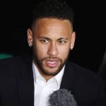 Neymar se defiende: «La verdad aparece tarde o temprano»