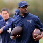 Miami Dolphins inicia pretemporada con el coach hondureño Brian Flores