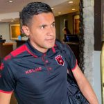 Roger Rojas no fue convocado para el partido ante Limón