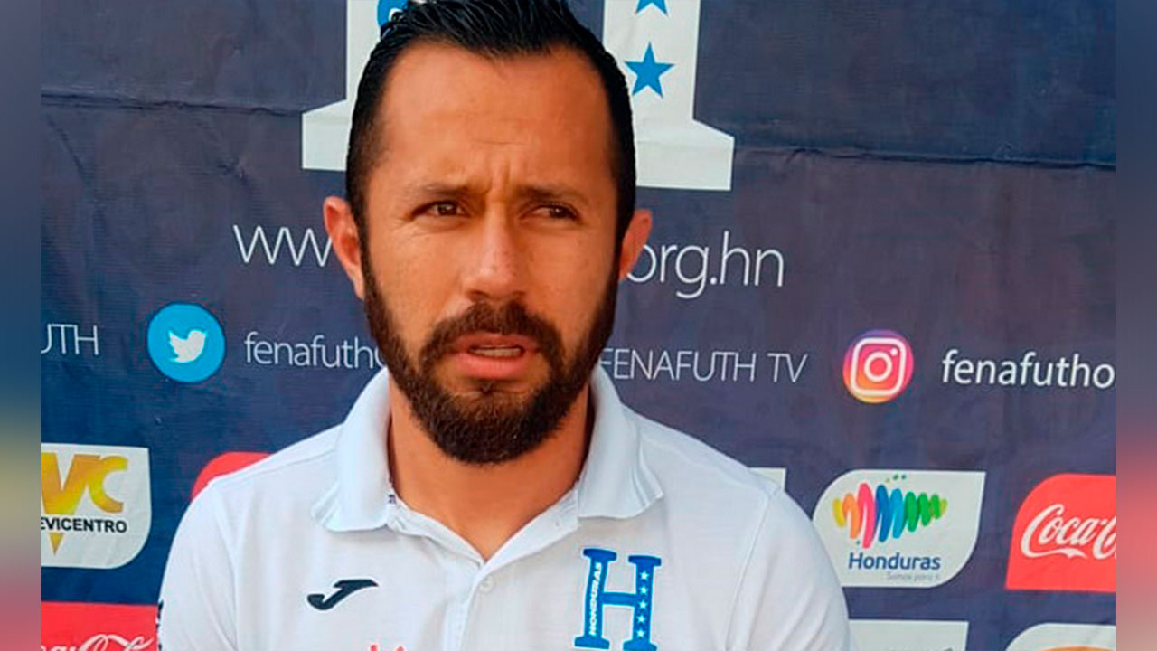 Alfredo Mejía jugará en el fútbol español Sporthiva Online