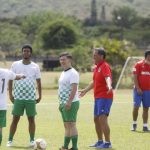 Pedro Troglio se lesiona durante una «potra» contra la prensa deportiva