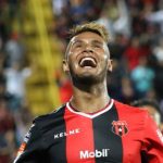 Alex López marca doblete en Costa Rica
