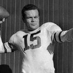 Un hondureño entre los hispanos ilustres en la centenaria NFL