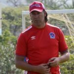 Reggi le responde a Juan Carlos Suazo: «Son oficinistas que nunca han pateado una pelota»