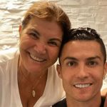 Cristiano Ronaldo agradece apoyo y pide privacidad por enfermedad de su mamá