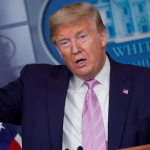 Donald Trump dice que no verá los partidos de la NFL si los jugadores se arrodillan