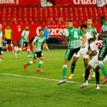 Sevilla gana al Betis en el regreso de la Liga de España post-coronavirus