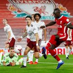 Liverpool derrota 3-1 al Arsenal y se pone entre los punteros