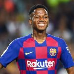 Ansu Fati será baja del Barcelona por una contusión en la cadera