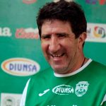 Héctor Vargas: «Si tuviera la billetera del Olimpia traigo a Martín Palermo y no al hijo»