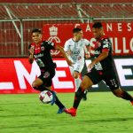 La Liga de Alex López remonta al Grecia y se mantiene como líder