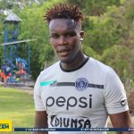 Rubilio Castillo podría perderse el clásico ante Olimpia