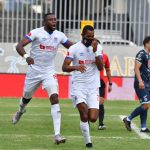 Destacan a Jerry Bengtson como el único futbolista que juega con mascarilla