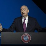 FIFA busca regular a agentes de jugadores