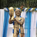 India recuerda a «su dios» Maradona yb transforma un hotel en un museo