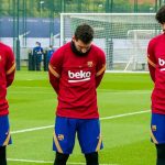 El Barcelona y Lionel Messi guardan un minuto de silencio por Diego Maradona