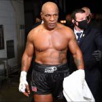 Mike Tyson admitió que fumó marihuana antes de la pelea con Roy Jones Jr.