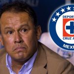 Cruz Azul confirmó a Juan Reynoso como su nuevo técnico