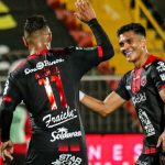 Alex López anota en goleada del Alajuelense al Cartaginés de Roger Rojas