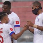 Olimpia golea 3-0 al Vida y se afianza en el liderato de la Zona Centro