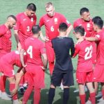 La selección de Kirguistán jugó partido eliminatorio a Qatar 2022 con un defensa como portero