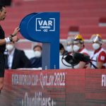 Conmebol suspende árbitros por error en el VAR que perjudicó a Uruguay