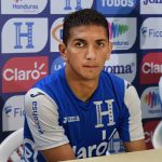 Periodista mexicano llama «imbécil» a Johnny Leverón