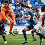 Lyon golea 6-0 al Girondins que regresa a la zona de descenso en Francia