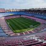 Barcelona venderá asientos, césped y otras partes del Camp Nou