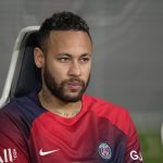 Neymar comunica al PSG su deseo de salir del equipo