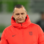 Renuncia entrenador de selección de fútbol femenino de Estados Unidos