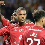 El Brest comanda la Ligue 1 de Francia y supera al poderoso PSG